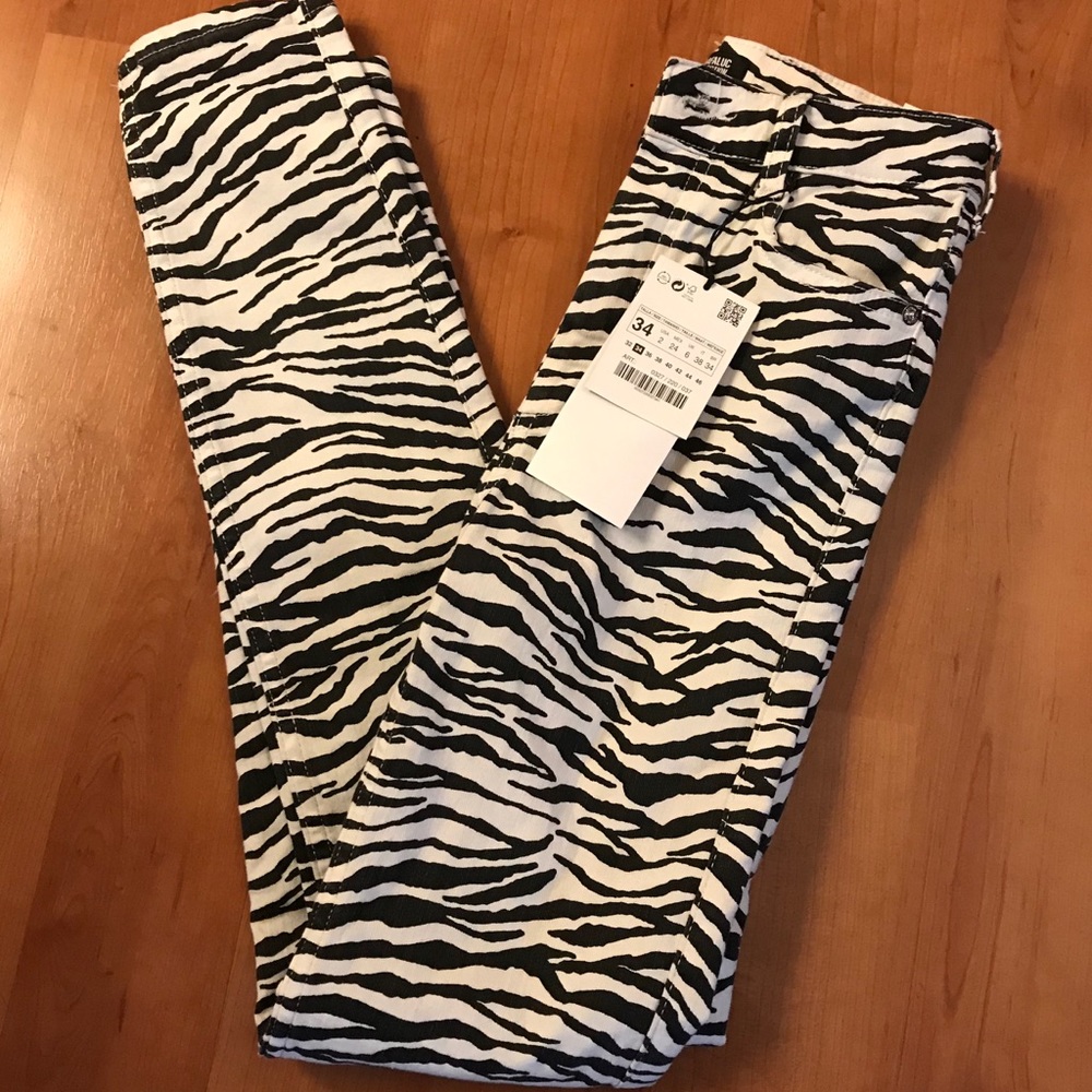 NWT. ZARA Zebra Print. Hi-Rise/Skinny. - Picture 3 of 8